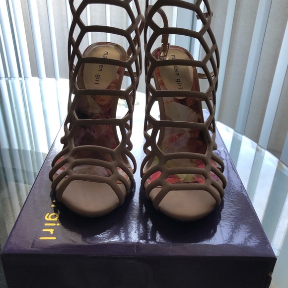 Brand new Madden girl sandals - Picture 4 of 6